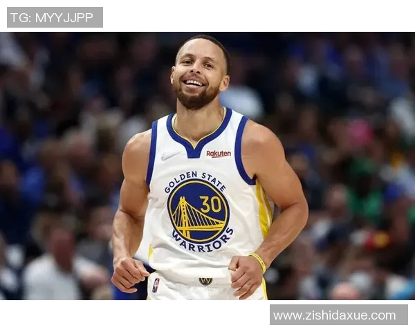 库里三分球总数突破四千大关成为历史第一人再创辉煌成就