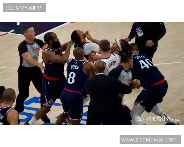 掘金与快船微博热议赛季对决球迷观点引发关注 掘金与快船微博热议赛季对决球迷观点引发关注