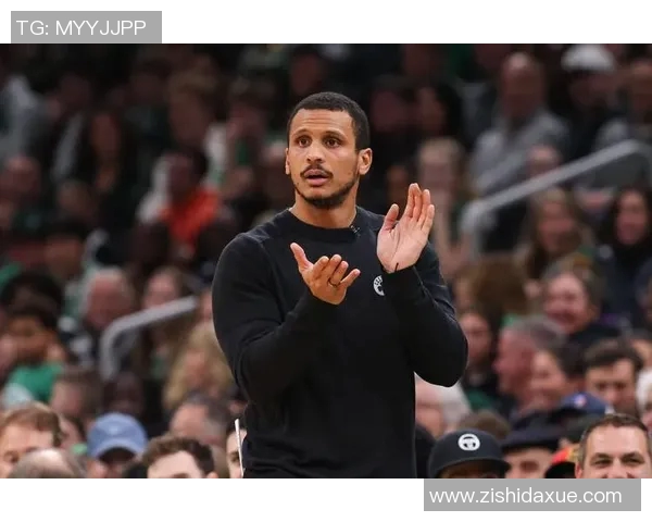 朱霍勒迪的篮球之路与影响力探析：从新秀到全明星的成长历程