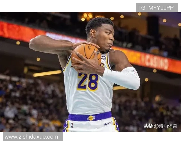 湖人对决太阳精彩回顾与赛后分析展现球队实力与战术对抗 湖人对决太阳精彩回顾与赛后分析展现球队实力与战术对抗