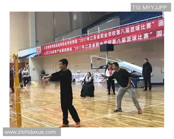 南京羽毛球队配合变革引发热议助力竞技水平提升与团队凝聚力增强